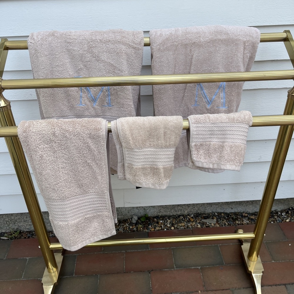 Ralph Lauren Beige Towels Set 5 Pc Bath, Hand Towel, Wash Cloth, Used M Monogram